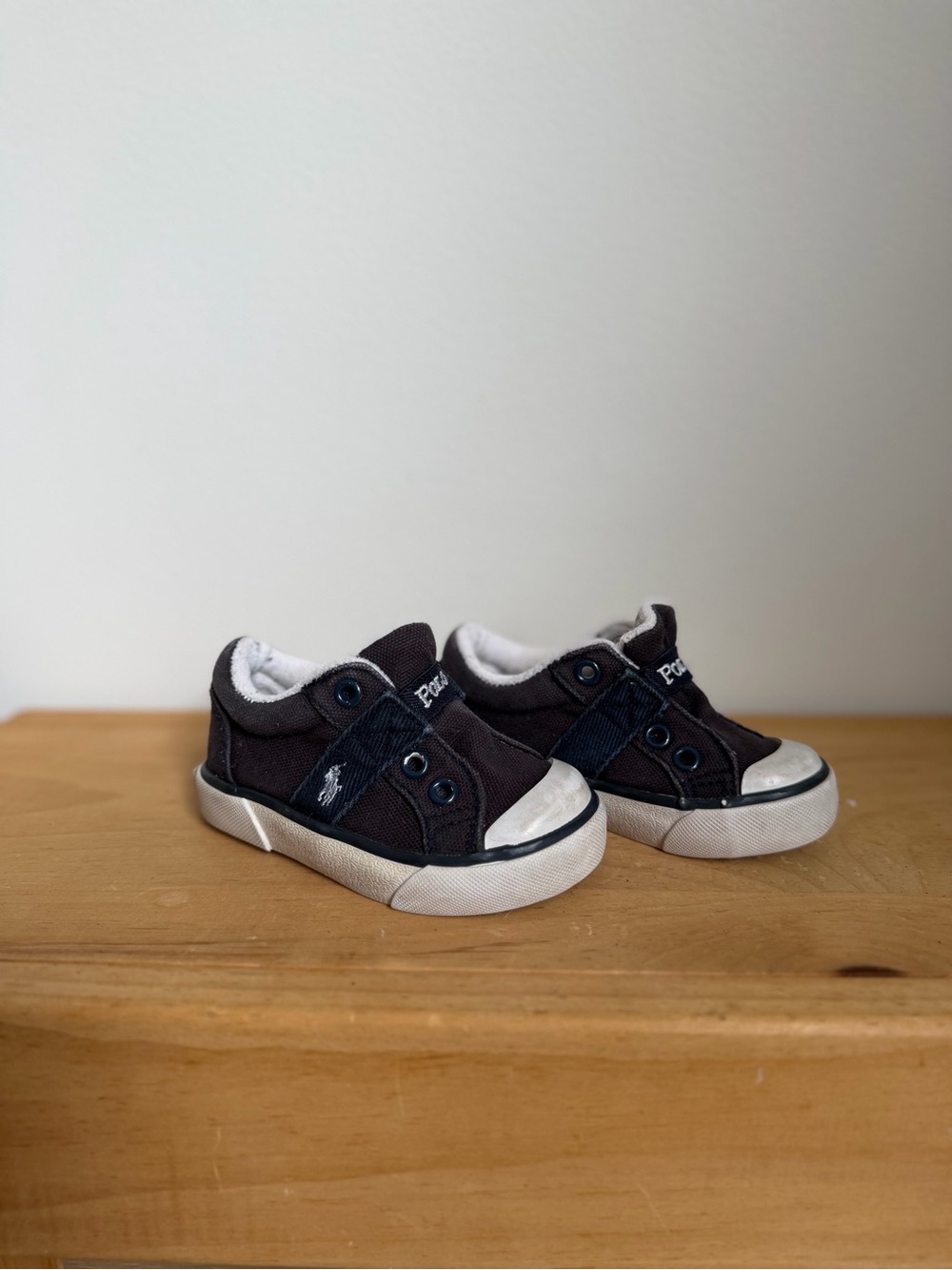 Polo by Ralph Lauren Toddler Canvas Sneakers (Size 5)